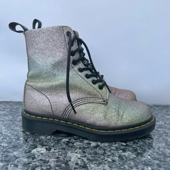 Dr martens pascal hot sale multicolor